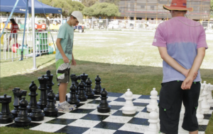 Giant Chess hire perth2